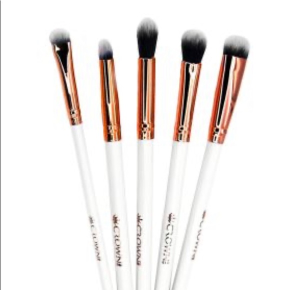 COPY - The Crown: All Eyes on You Brush Set - Picture 2 of 2